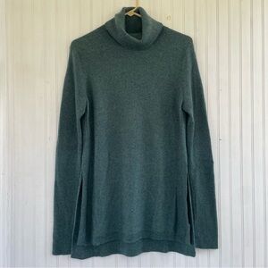 Tahari Women's Blue Green 100% Cashmere Turtleneck Tunic Sweater Size Large
